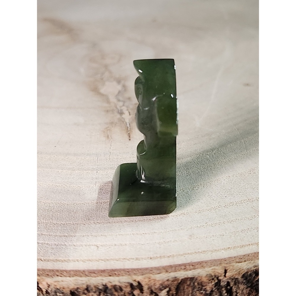 Jade Hand Carved Thunderbird Totem Pole Statue Figure Native North American 1.5" - Picture 2 of 9